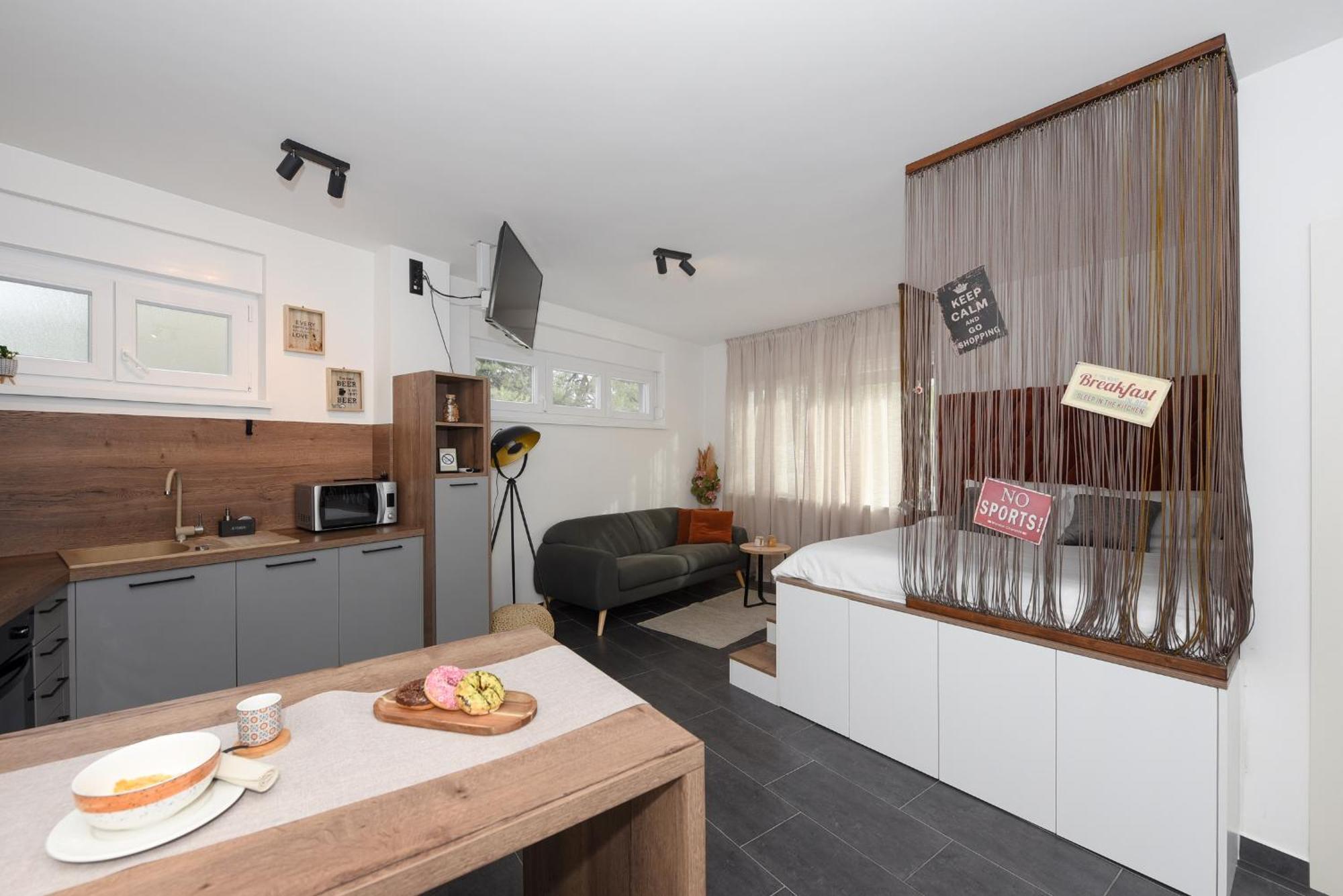 Feel Good Apartment & Studio Zara Esterno foto